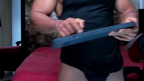 oliver_tommy online show from November 23, 11:54 am