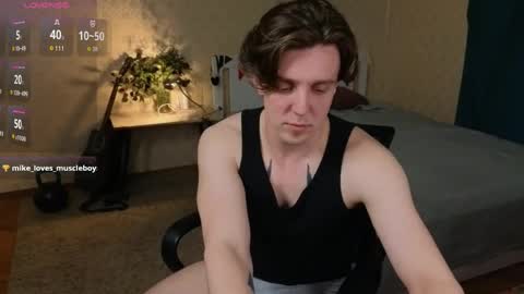 Oliver Evans online show from May 18, 11:31 pm