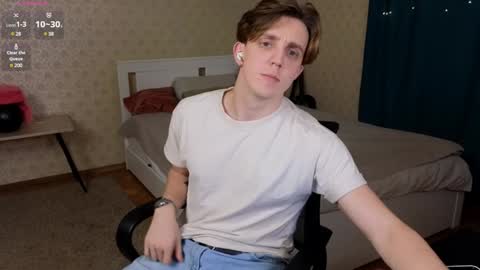 Oliver Evans online show from December 24, 11:55 pm