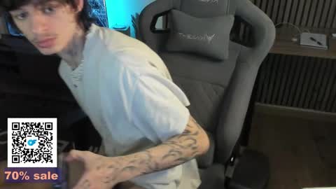 oliverrgroove online show from April 3, 2:58 pm