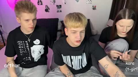 oliver online show from January 16, 7:49 pm