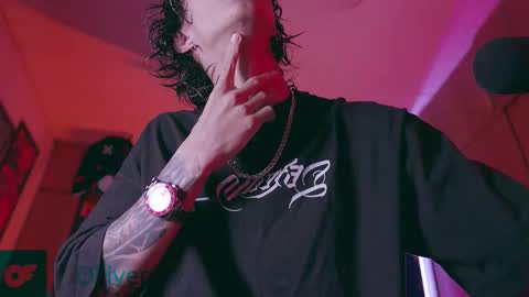     online show from November 11, 4:50 am