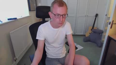 Olly online show from September 21, 3:45 pm