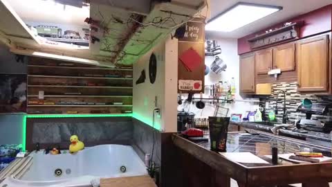 Norm online show from January 18, 9:13 pm