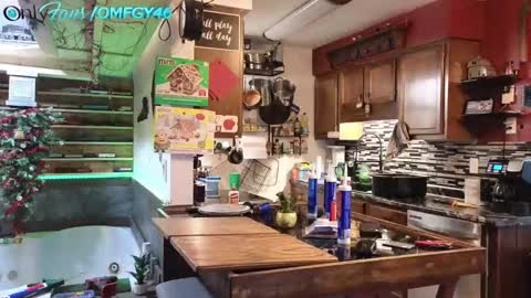 Norm online show from December 17, 7:37 pm