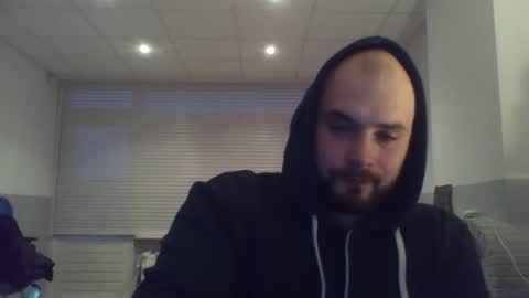 omgwhereim online show from December 5, 3:17 pm