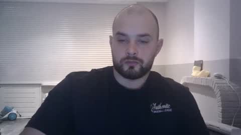 omgwhereim online show from January 30, 6:54 pm