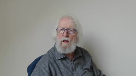 Snapshot of onanister chatting on January 24, 8:13 am Somewhere over the rainbow online show from January 24, 8:13 am