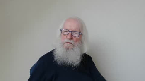 Snapshot of onanister chatting on December 15, 2:05 pm Somewhere over the rainbow online show from December 15, 2:05 pm