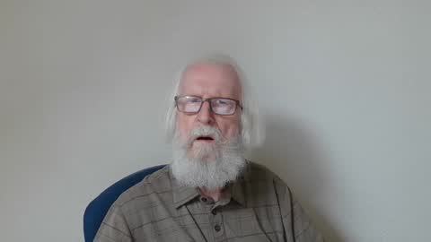 Snapshot of onanister chatting on September 27, 2:04 pm Somewhere over the rainbow online show from September 27, 2:04 pm