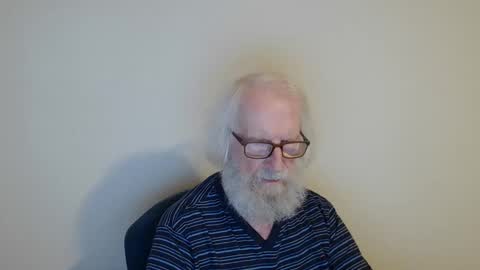 Snapshot of onanister chatting on September 24, 7:56 pm Somewhere over the rainbow online show from September 24, 7:56 pm