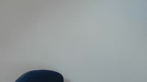 Snapshot of onanister chatting on October 26, 2:30 pm Somewhere over the rainbow online show from October 26, 2:30 pm