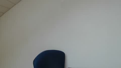 Snapshot of onanister chatting on September 26, 1:31 pm Somewhere over the rainbow online show from September 26, 1:31 pm