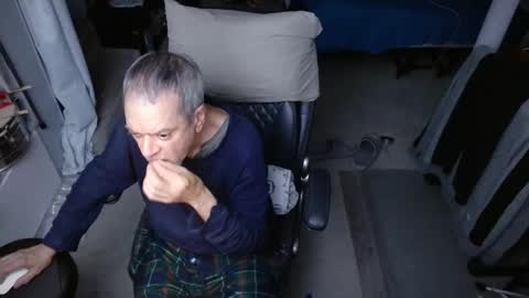 ondoko1234 online show from March 10, 11:33 pm