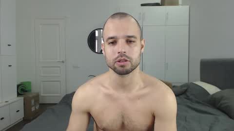 onebestlover online show from January 30, 8:54 am