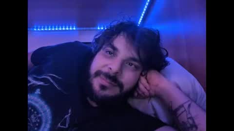 onecrew1 online show from September 16, 5:36 pm