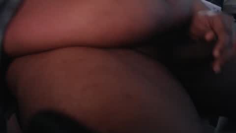 onizuk0 online show from March 20, 8:51 am