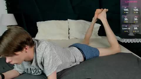 Erick  online show from January 12, 12:09 pm