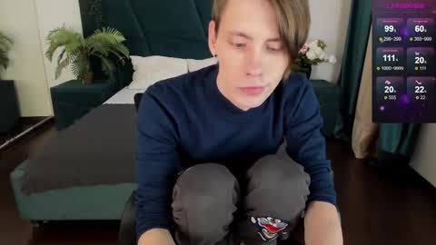 Erick  online show from March 7, 4:55 pm