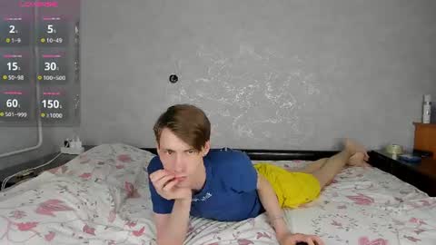 Erick  online show from July 7, 7:23 am