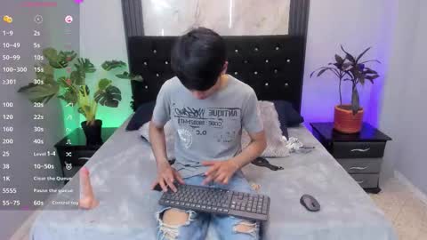 Josh -  Schedule 1400 - 2200 online show from October 25, 8:32 pm