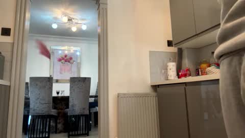 onlyloveyoutwice2016 online show from March 1, 11:10 am