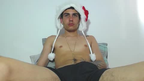 onzas_ online show from October 20, 9:30 pm