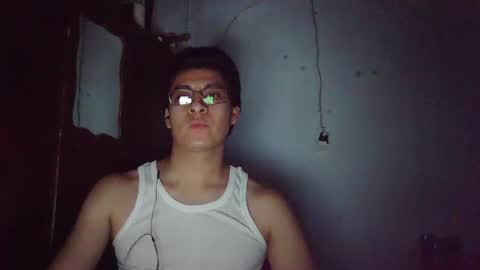 oomaurooo online show from December 21, 11:56 pm