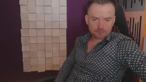 Oscar Steel Savage online show from March 7, 7:49 pm