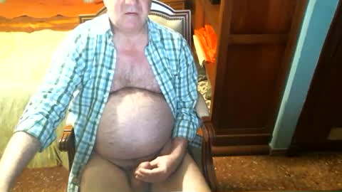 Oscar online show from December 26, 3:53 pm