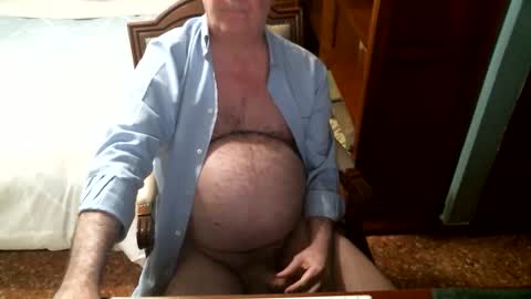 Oscar online show from November 25, 5:37 pm