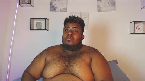 ositoblack_li2 online show from February 9, 8:22 am