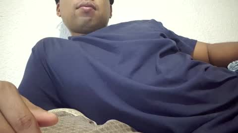 Oscar L online show from January 19, 9:02 pm