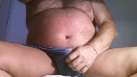 Oso Licencioso online show from February 24, 3:51 am