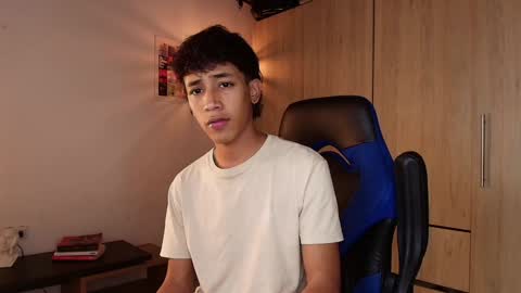 ostin 18hot online show from January 23, 2:02 am