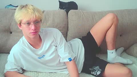 Ostin online show from December 27, 7:08 am