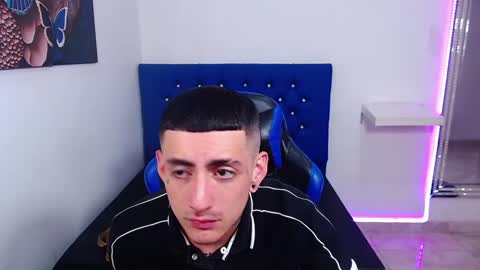 Ostin baby online show from December 7, 3:08 pm