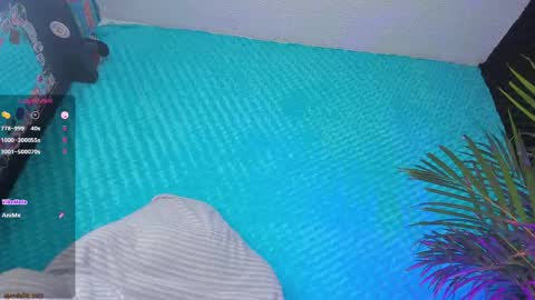 otter_wet online show from April 24, 1:02 pm