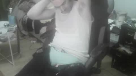 ouinnybis195625 online show from December 23, 8:11 am