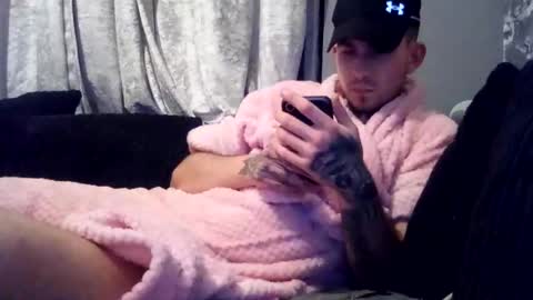 Owen kayz online show from February 25, 11:44 pm