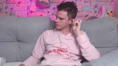 Mike online show from December 3, 5:01 pm