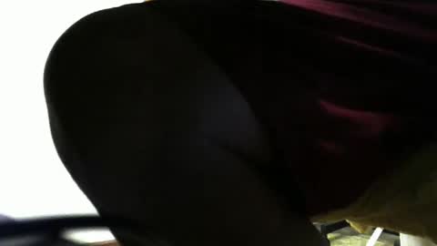 ozzienuts21153 online show from February 12, 8:27 am