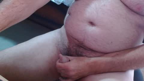 Snapshot of ozzieozzieoi chatting on December 19, 2:34 am HairyolOz online show from December 19, 2:34 am