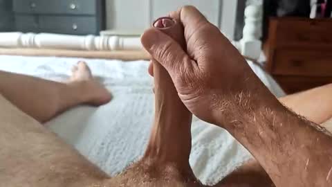 Snapshot of p4ul10 chatting on October 3, 11:48 am Paulo online show from October 3, 11:48 am