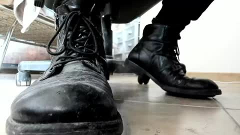 Pablo Meness online show from April 19, 10:37 am