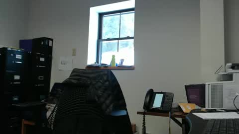 Snapshot of paddleme100 chatting on December 16, 5:00 pm Paddle me online show from December 16, 5:00 pm