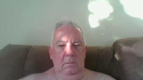 Snapshot of paige_notfound chatting on February 13, 9:17 pm paige_notfound online show from February 13, 9:17 pm