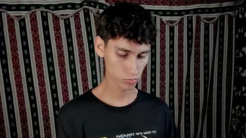 Snapshot of paimon_goetia chatting on October 6, 3:55 am Alexander Grigori online show from October 6, 3:55 am