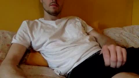 paintdude424 online show from December 25, 7:34 pm