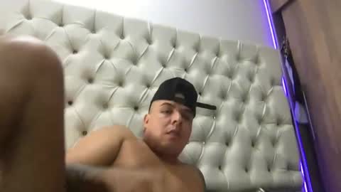 paisaexotico online show from March 31, 11:45 am